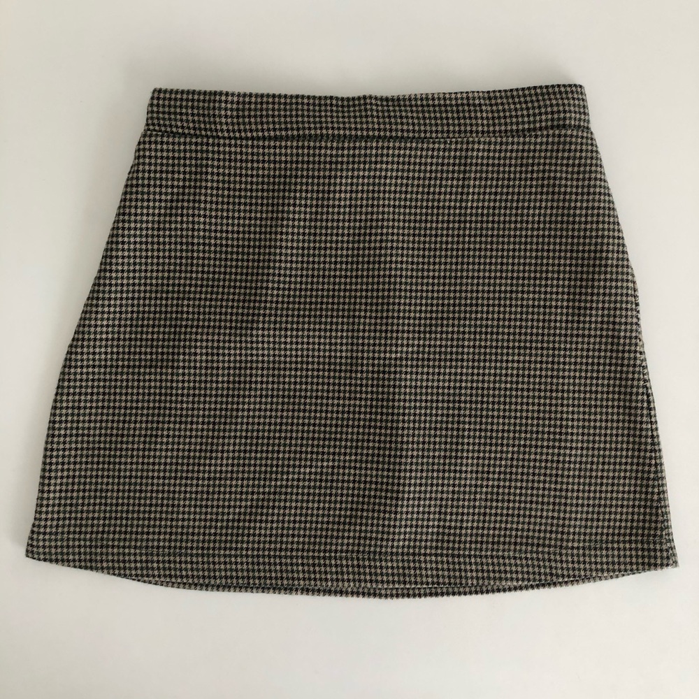 American Eagle Houndstooth Pattern Mini Skirt - image 1